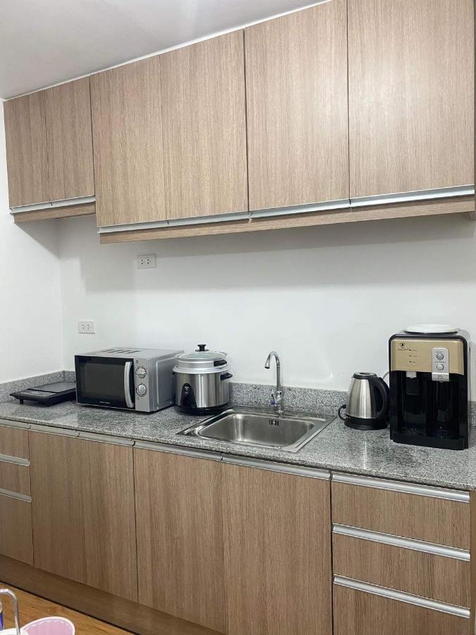 Davao City Minimalist 1-Bedroom Condo Unit Casa Timmy מראה חיצוני תמונה