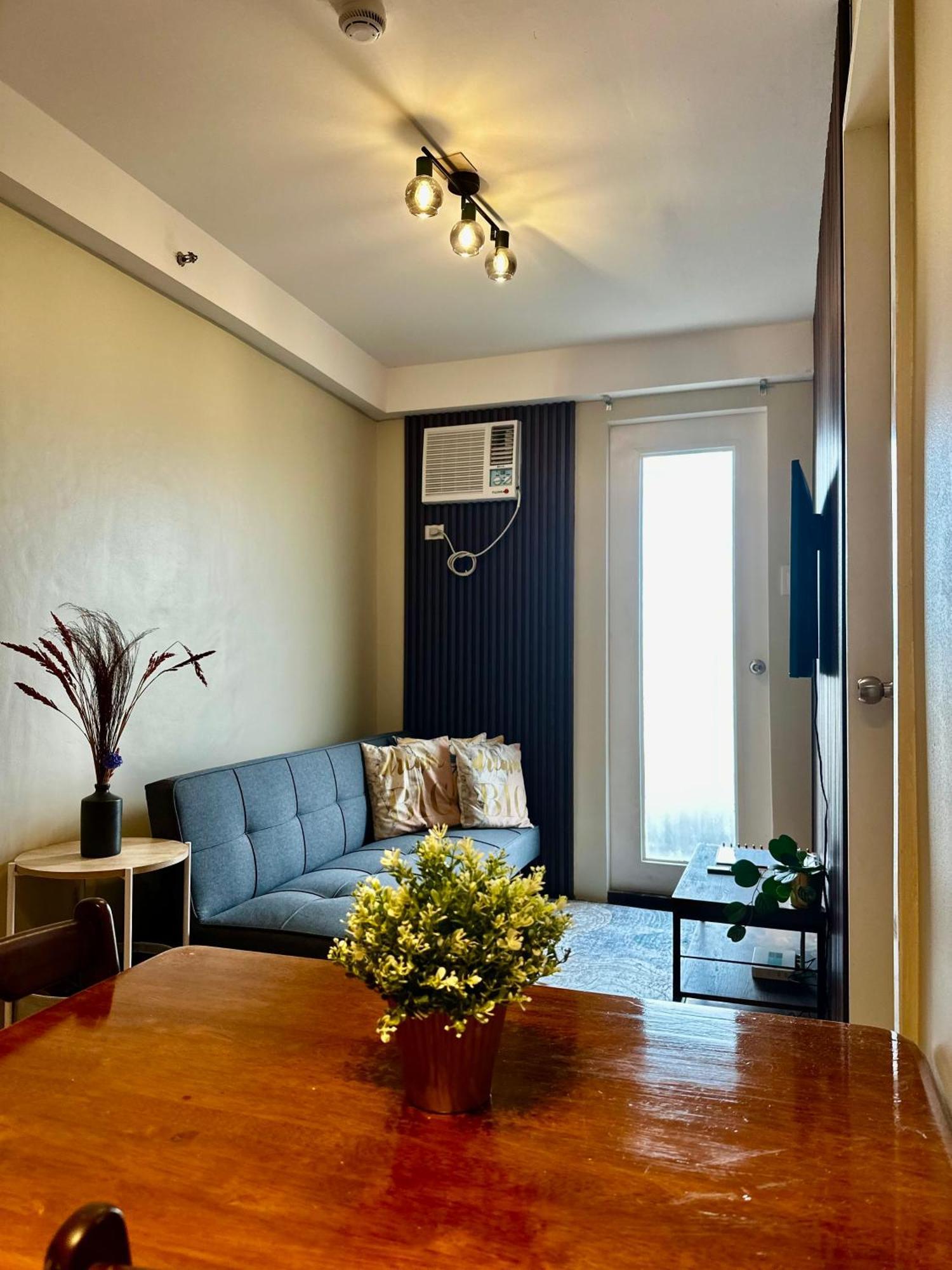 Davao City Minimalist 1-Bedroom Condo Unit Casa Timmy מראה חיצוני תמונה