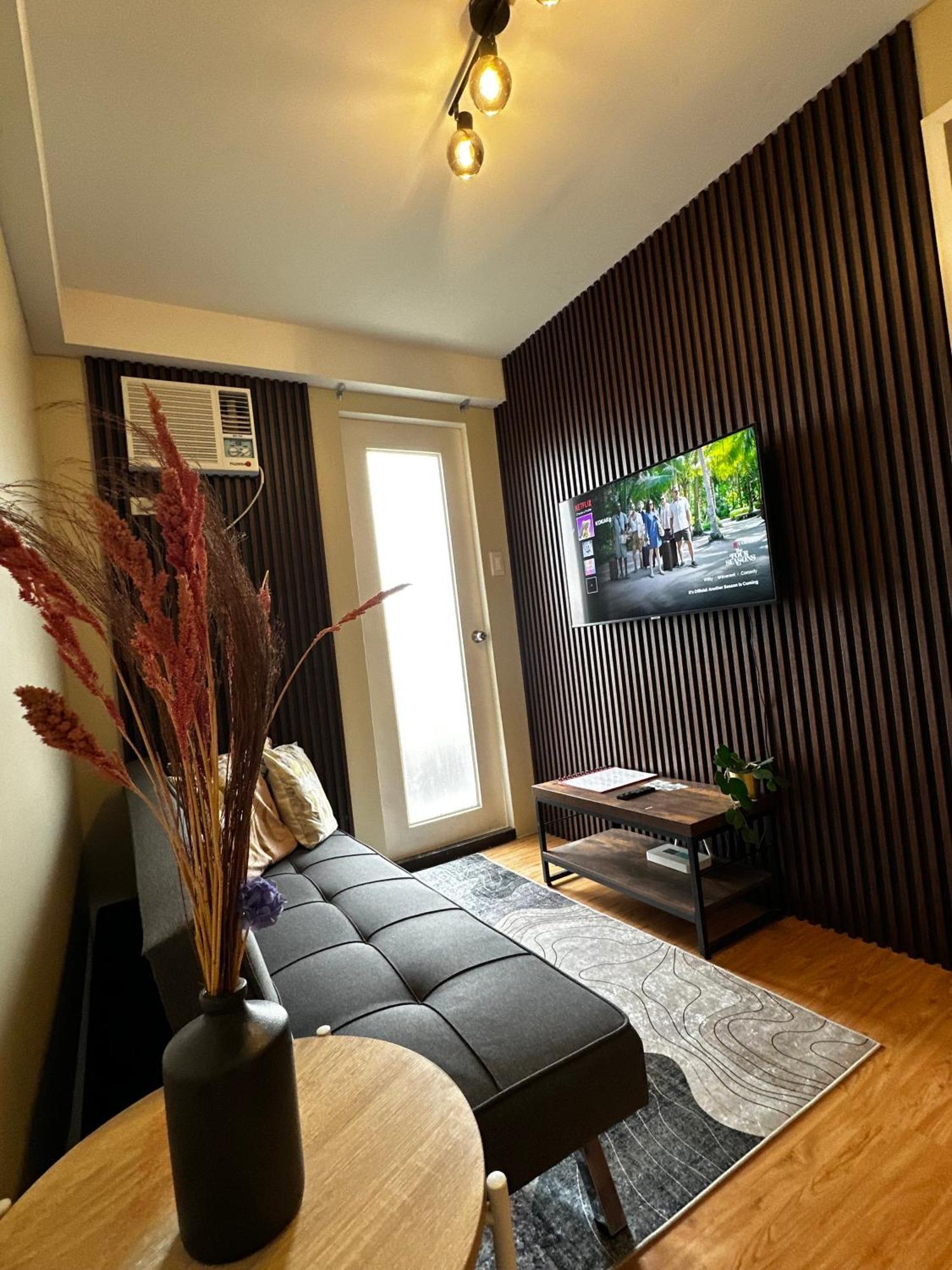 Davao City Minimalist 1-Bedroom Condo Unit Casa Timmy מראה חיצוני תמונה